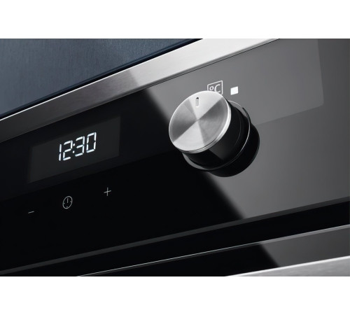 Духова шафа Electrolux OKD5C51X