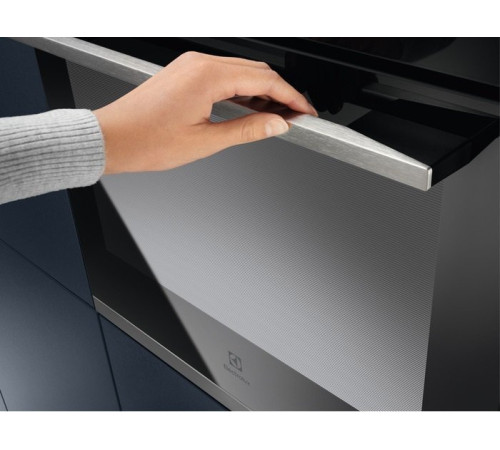 Духовой шкаф Electrolux OKD5C70X
