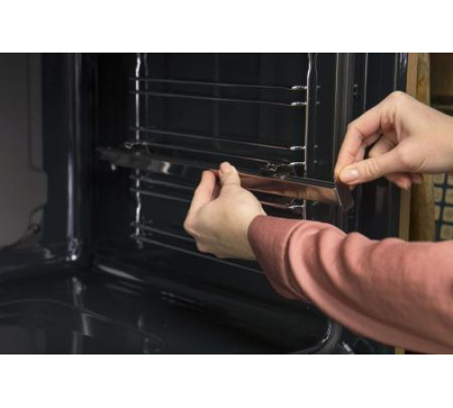 Духовка Gorenje BO6735E02BK