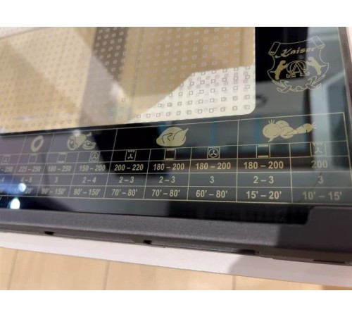 Встраиваемый электрический духовой шкаф Kaiser EH4796ELFAD