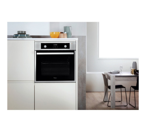 Духовой шкаф электрический Whirlpool AKP785IX