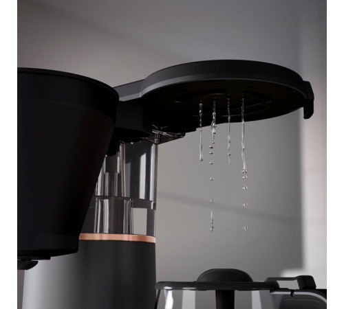 Кофеварка Electrolux капельная E7CM1-4MTM