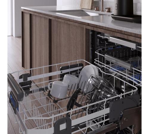 Кофеварка Electrolux капельная E7CM1-4MTM