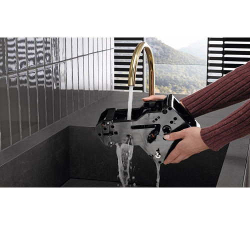 Кофемашина Miele CM 6160 Black