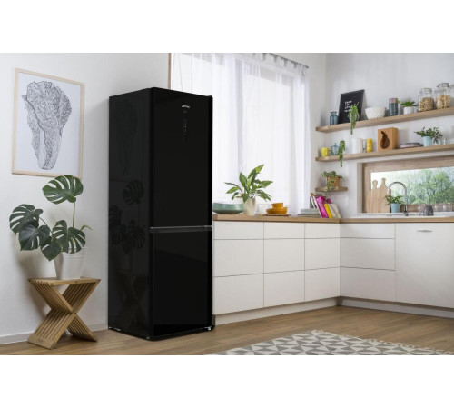 Холодильник Gorenje NRK6192ABK4