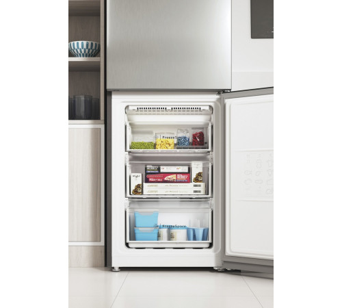 Холодильник Indesit INFC8TI21X0