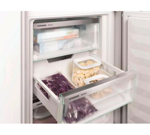 Холодильник Liebherr CBNSFD5723