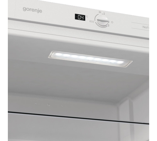 Встраиваемый холодильный шкаф Gorenje RKI418FE0
