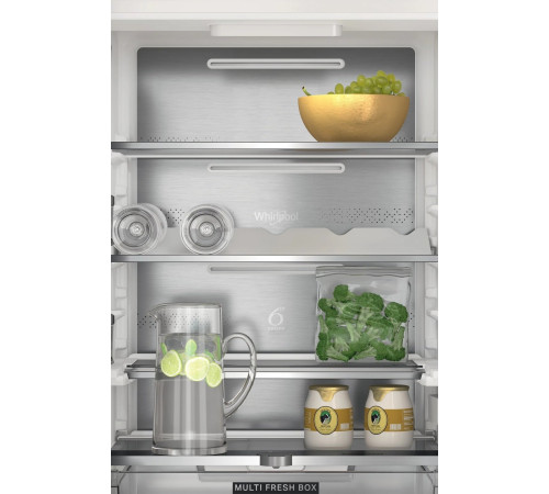 Встраиваемый холодильник Whirlpool WHC18T573