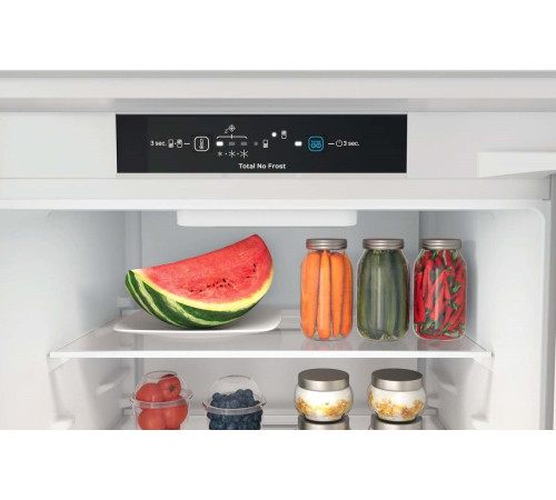 Встраиваемый холодильник Indesit INC18T311
