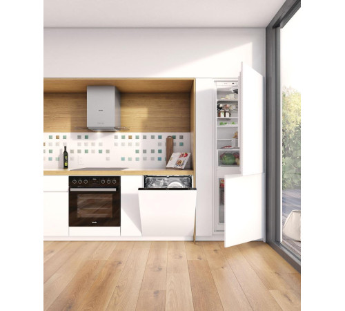 Вбудований холодильник Gorenje NRKI4182E1