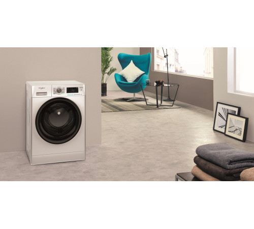 Стиральная машина Whirlpool FFB9448BVUA