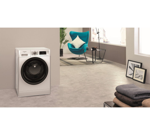 Стиральная машина Whirlpool FFB8248BVUA