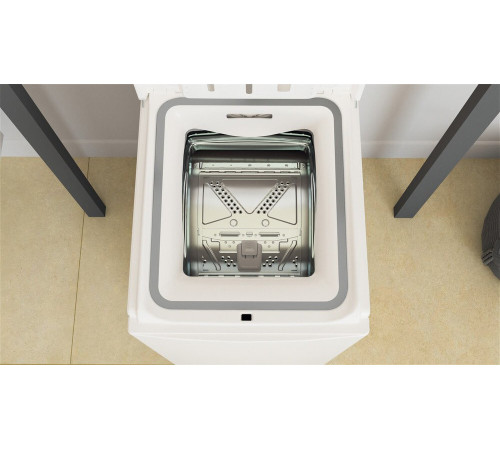 Вертикальная стиральная машина Whirlpool AWE66710UA