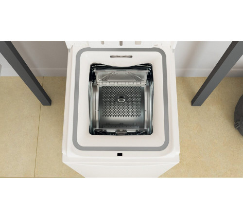 Вертикальная стиральная машина Whirlpool AWE66710UA