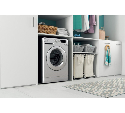 Стиральная машина Indesit OMTWE71252SEU