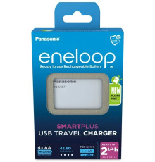 Зарядний пристрій Panasonic USB in/out з функцією Power Bank+4AA 2000 mAh