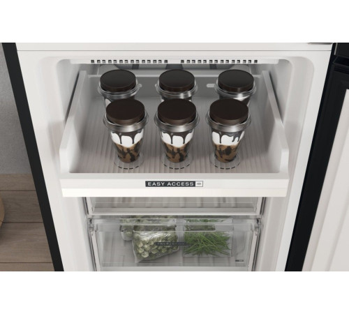 Холодильник Whirlpool W7X82OK