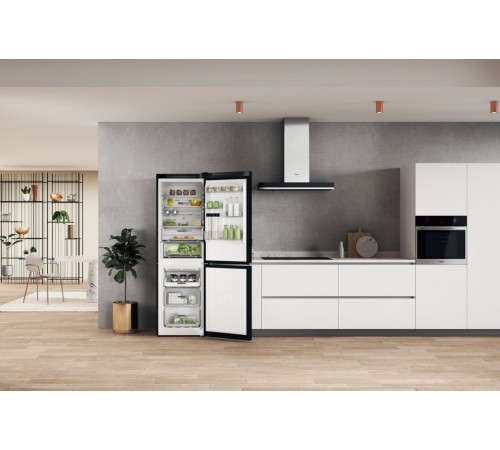 Холодильник Whirlpool W7X82OK