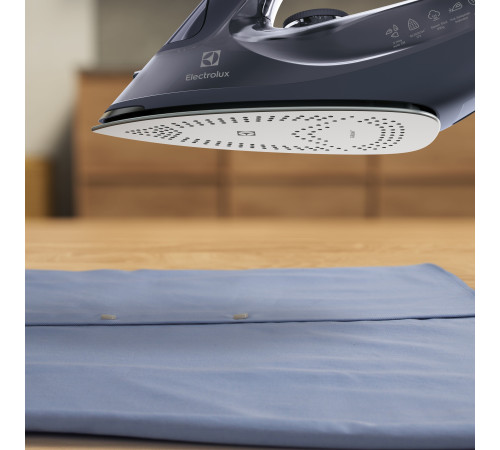 Утюг Electrolux E6SI1-4MN 2500 Вт