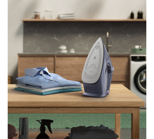 Утюг Electrolux E6SI1-4MN 2500 Вт