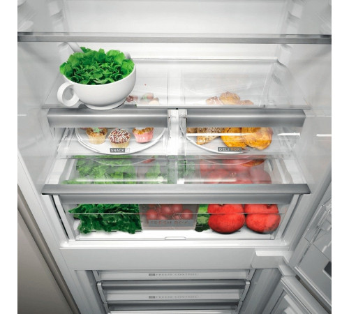 Встраиваемый холодильник Whirlpool SP40801EU