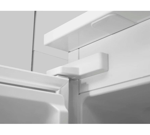 Встраиваемый холодильник Whirlpool SP40801EU