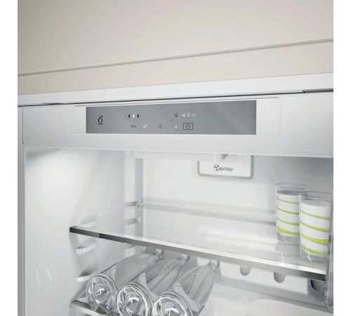 Встраиваемый холодильник Whirlpool SP40801EU