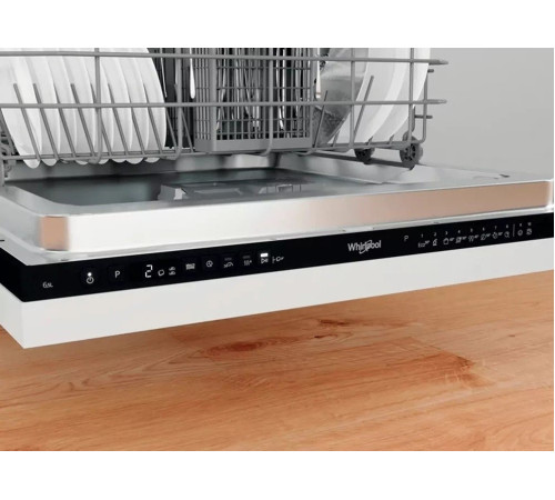 Встраиваемая посудомоечная машина Whirlpool WIO3C33E6.5