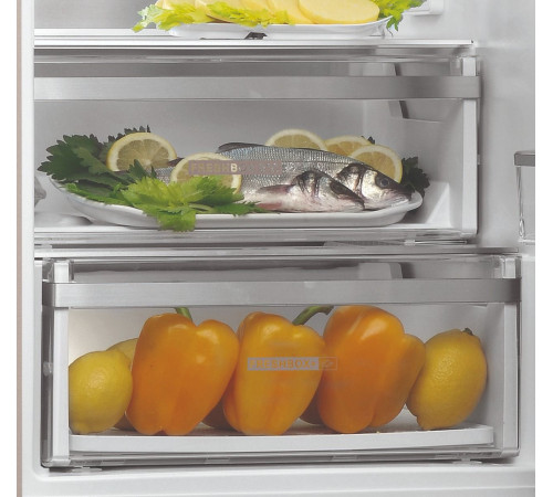 Холодильник Whirlpool W9931ABH