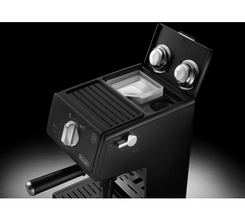 Кофеварка Delonghi ECP31.21BK