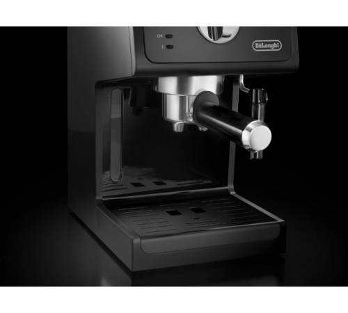 Кофеварка Delonghi ECP31.21BK