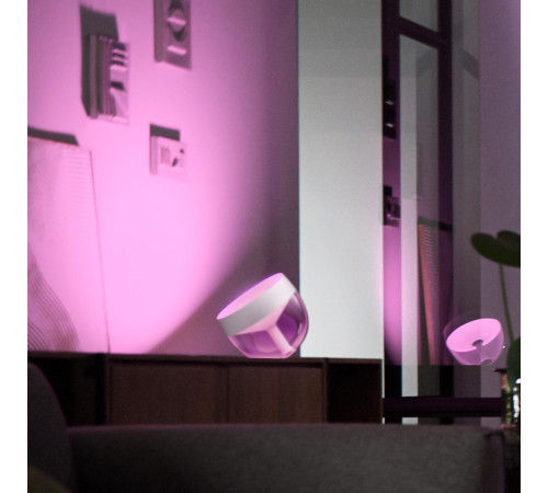 Настільний світильник розумний Philips Hue Iris, 2000K-6500K, RGB, ZigBee, Bluetooth, димування, біл