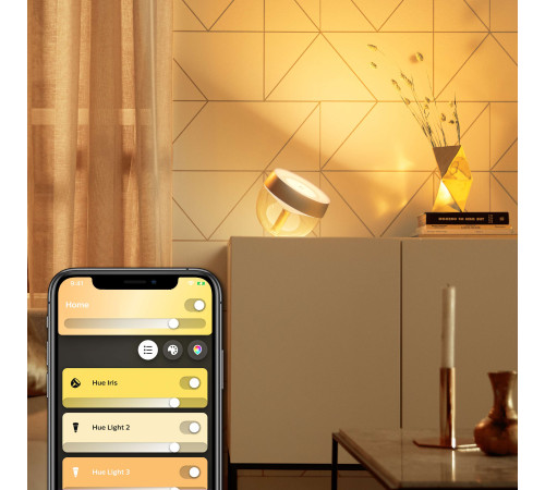 Розумний світильник Philips Hue Iris 2000K-6500K Color Bluetooth золотистая (929002376401)