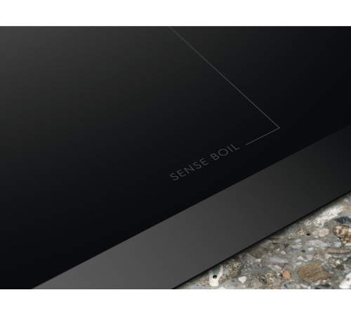 Варочная поверхность индукционная Electrolux EIS62453