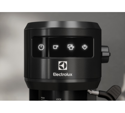 Кофеварка Electrolux E6EC1-6BST