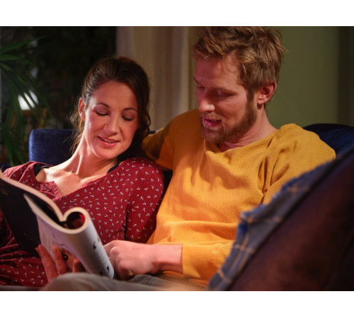 Лампа розумна Philips Hue E14, 5.3W(40Вт), 2000K-6500K, RGB, ZigBee, Bluetooth, димування