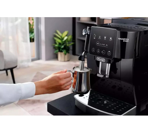 Кофемашина DeLonghi ECAM 220.21.B